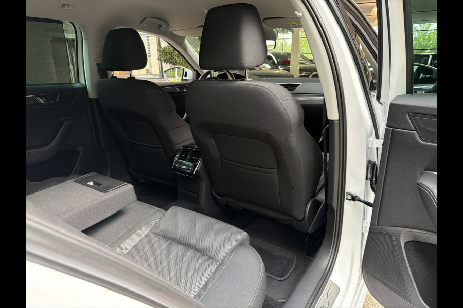 Škoda Superb Combi TSI iV 218PK HYBIRDE DSG STYLE VIRTUAL/CAMERA/CARPLAY