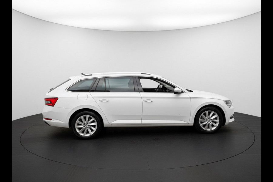 Škoda Superb Combi TSI iV 218PK HYBIRDE DSG STYLE VIRTUAL/CAMERA/CARPLAY