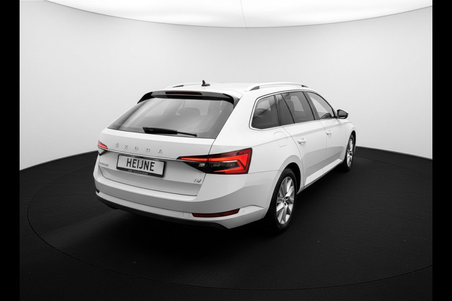 Škoda Superb Combi TSI iV 218PK HYBIRDE DSG STYLE VIRTUAL/CAMERA/CARPLAY