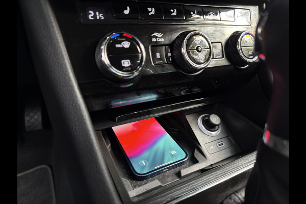Škoda Superb Combi TSI iV 218PK HYBIRDE DSG STYLE VIRTUAL/CAMERA/CARPLAY