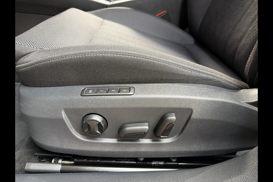 Škoda Superb Combi TSI iV 218PK HYBIRDE DSG STYLE VIRTUAL/CAMERA/CARPLAY