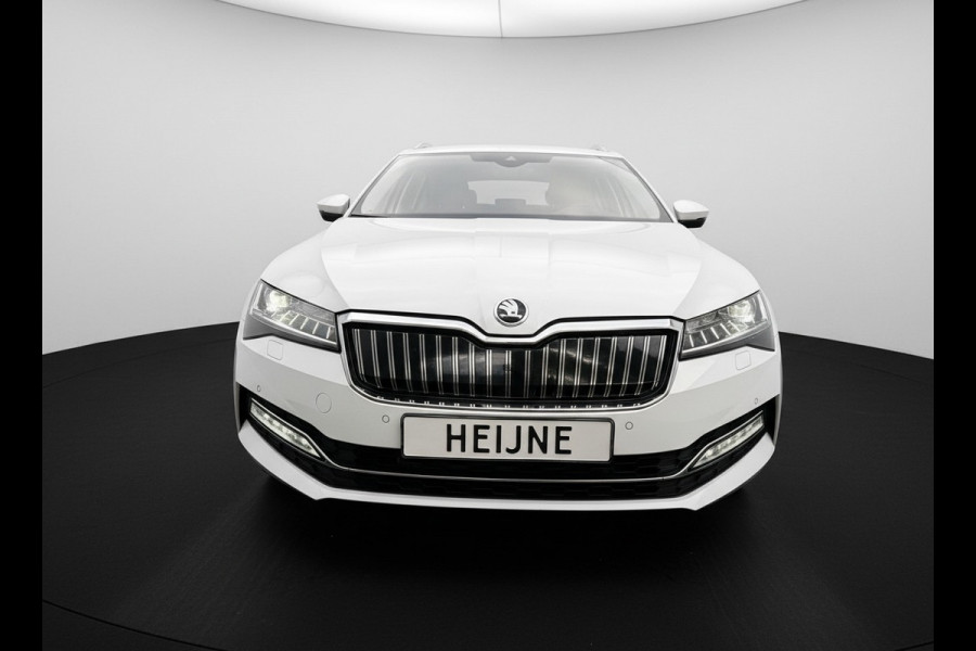 Škoda Superb Combi TSI iV 218PK HYBIRDE DSG STYLE VIRTUAL/CAMERA/CARPLAY