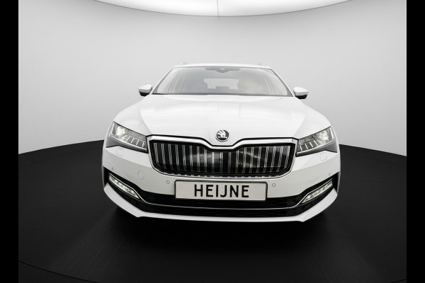 Škoda Superb Combi TSI iV 218PK HYBIRDE DSG STYLE VIRTUAL/CAMERA/CARPLAY