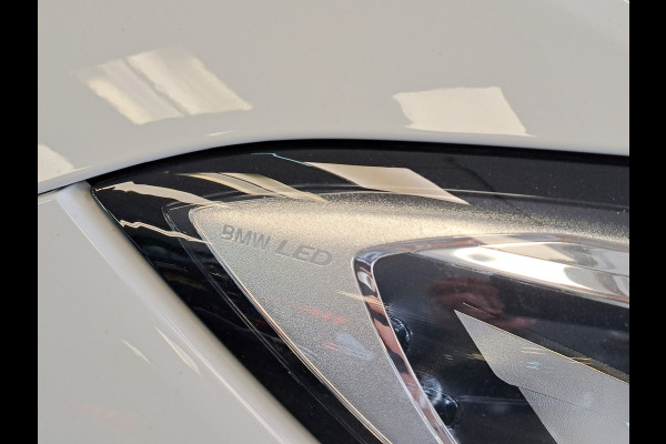 BMW 3 Serie 318i Executive Navigatie Clima Cruise PDC LM 157 PK! 24 Maanden garantie* (Vraag naar de voorwaarden)
