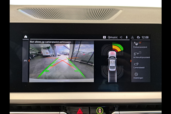 BMW 3 Serie 318i Executive Navigatie Clima Cruise PDC LM 157 PK! 24 Maanden garantie* (Vraag naar de voorwaarden)