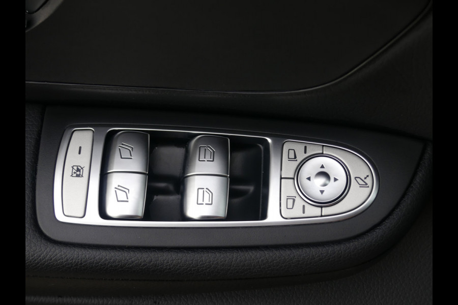 Mercedes-Benz V-Klasse 300d Lang Dubbel Cabine LED/Leer/Trekhaak/Camera