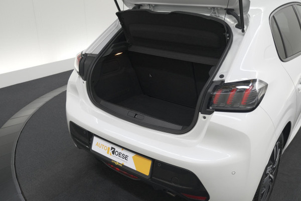 Peugeot 208 PureTech 100 Allure | Camera | Apple Carplay | Parkeersensoren | Climate Control