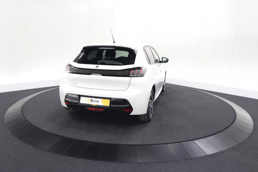 Peugeot 208 PureTech 100 Allure | Camera | Apple Carplay | Parkeersensoren | Climate Control