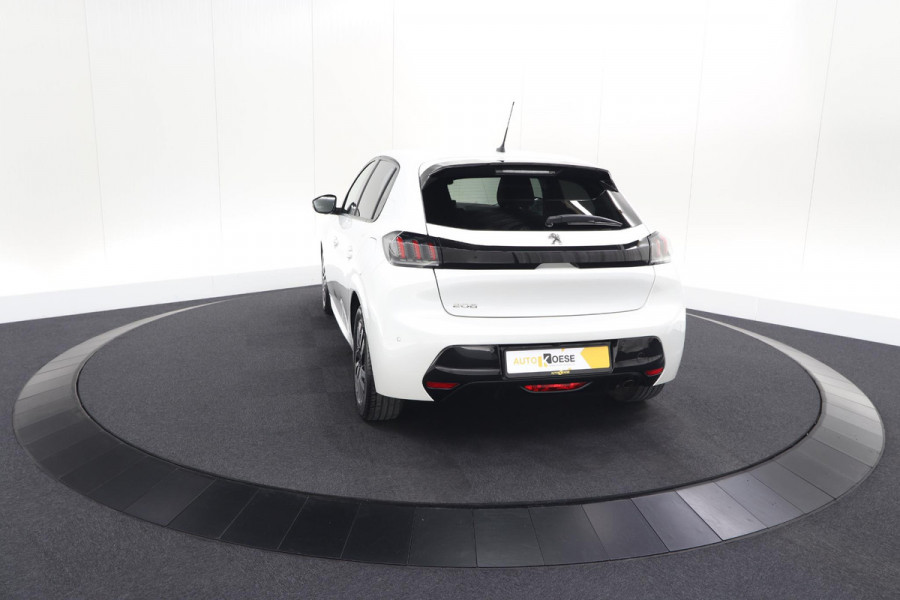 Peugeot 208 PureTech 100 Allure | Camera | Apple Carplay | Parkeersensoren | Climate Control