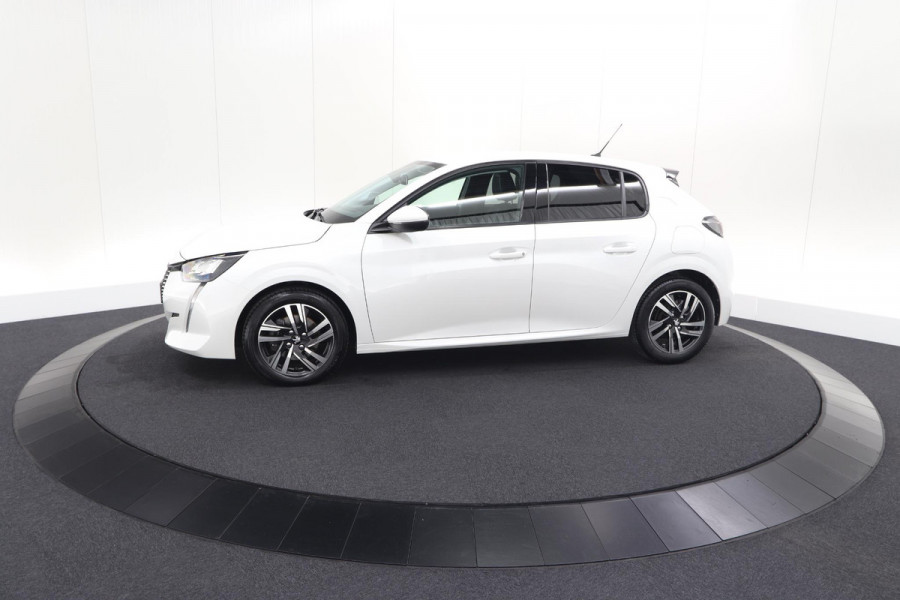 Peugeot 208 PureTech 100 Allure | Camera | Apple Carplay | Parkeersensoren | Climate Control