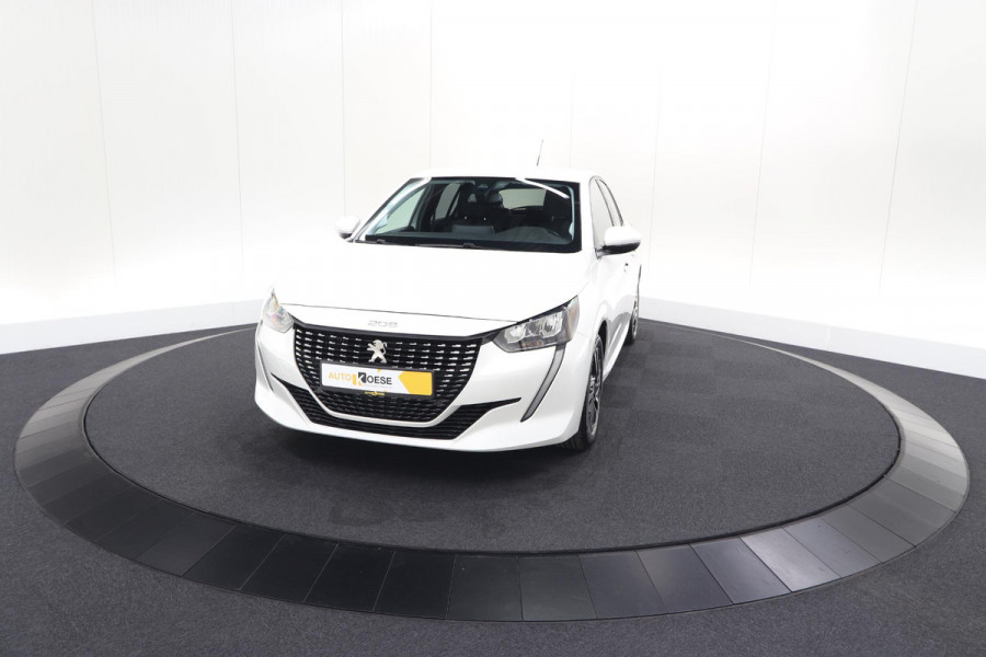 Peugeot 208 PureTech 100 Allure | Camera | Apple Carplay | Parkeersensoren | Climate Control