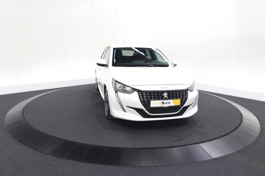 Peugeot 208 PureTech 100 Allure | Camera | Apple Carplay | Parkeersensoren | Climate Control