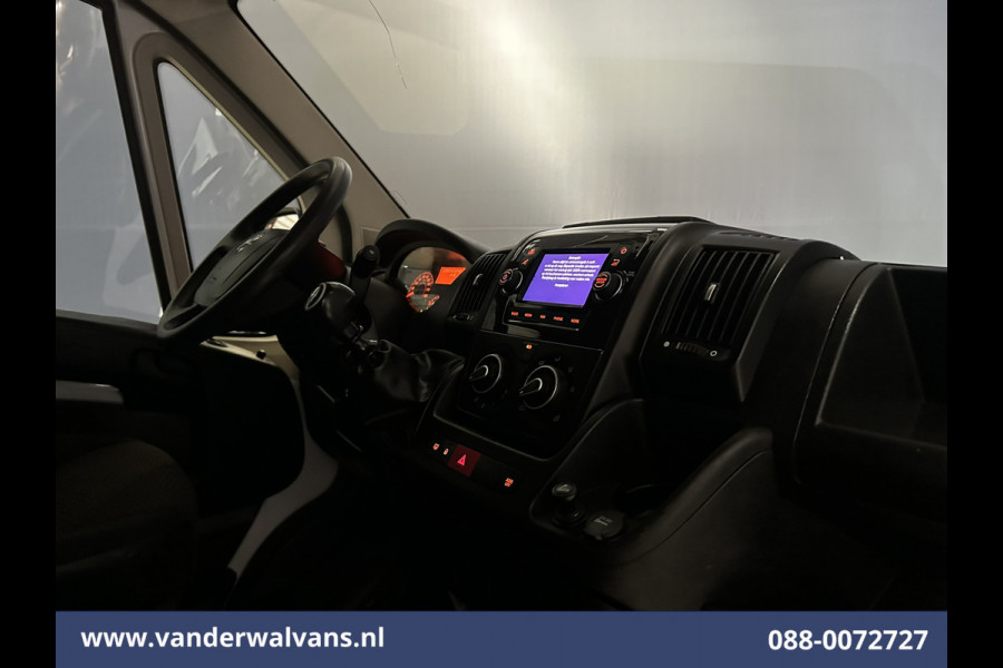 Opel Movano 2.2D 120pk L2H2 Euro6 Airco | Camera | Cruisecontrol | Parkeersensoren Bijrijdersbank