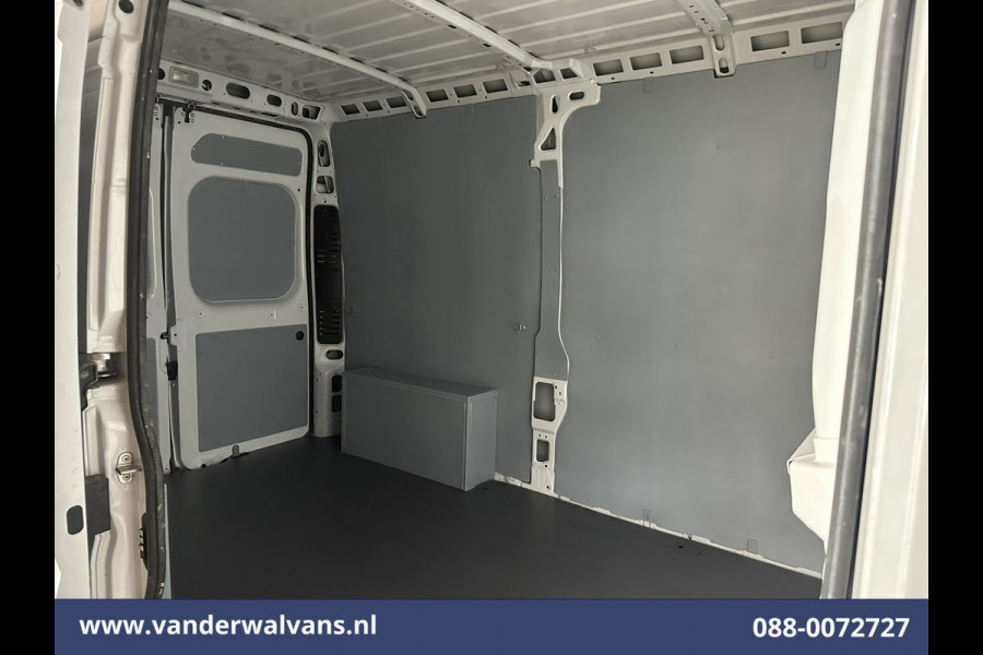 Opel Movano 2.2D 120pk L2H2 Euro6 Airco | Camera | Cruisecontrol | Parkeersensoren Bijrijdersbank