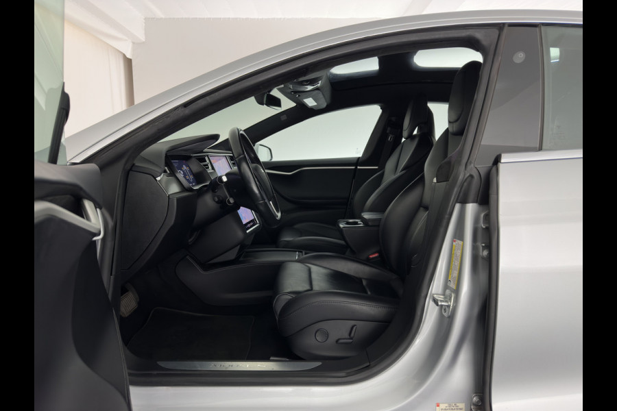 Tesla Model S 75D Base [3-Fase-17kW] {SoH-87%} (INCL.BTW) Aut. *PANO-WINDOW | LEATHER | AIR-SUSPENION | FULL-LED | NAVI-FULLMAP | KEYLESS | MEMORY-PACK | HEATED-COMFORTSEATS | DIGI-COCKPIT |AUTO-PILOT | 19"ALU*