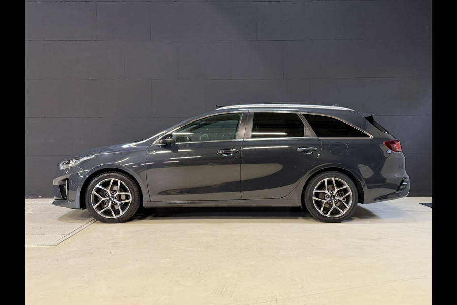 Kia Ceed Sportswagon 1.0 T-GDi GT-Line | Panoramadak | Dealer onderhouden | Camera | Afn. Trekhaak | Stoel/stuurverwarming | Carplay