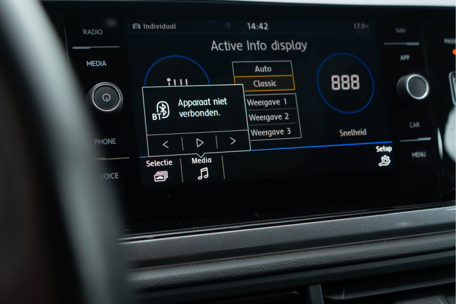 Volkswagen Polo 1.0 TSI Highline / R-Line/ Panoramadak/ Adaptive Cruise Control/ 85kW (116PK)