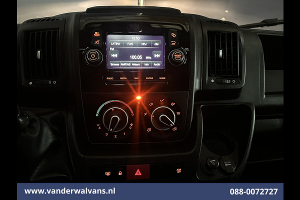 Opel Movano 2.2D 120pk L2H2 inrichting Euro6 Airco | Camera | Navigatie | Cruisecontrol Parkeersensoren, Bijrijdersbank