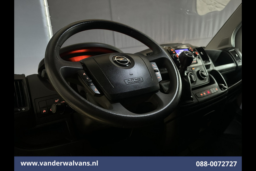 Opel Movano 2.2D 120pk L2H2 inrichting Euro6 Airco | Camera | Navigatie | Cruisecontrol Parkeersensoren, Bijrijdersbank