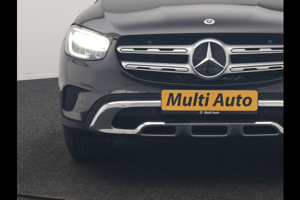 Mercedes-Benz GLC 300e 4MATIC PHEV 313pk Dealer O.H | Panodak | Sportstoelen Verwarmd | Sfeerverlichting | Cruise Control | Blis | Apple Carplay | Navigatie | 18"L.M | Plug In Hybrid
