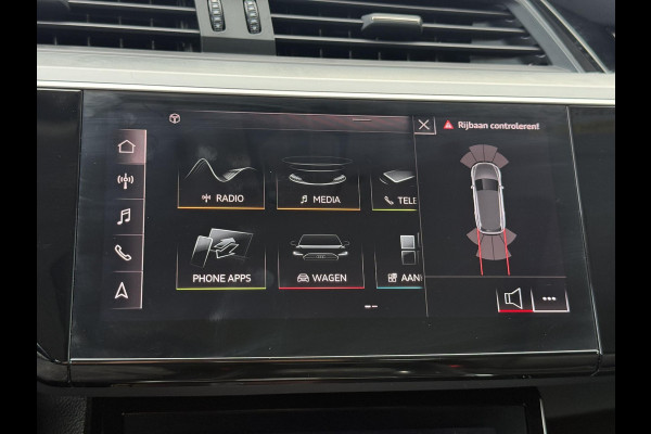 Audi e-tron e-tron 50 quattro Launch edition plus 71 kWh 2e Eigenaar|Navi|Pano|Trekhaak|Leder|Virtual Cockpit|Carplay|Cruise|N.A.P|APK tot 10-2027