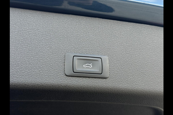 Audi e-tron e-tron 50 quattro Launch edition plus 71 kWh 2e Eigenaar|Navi|Pano|Trekhaak|Leder|Virtual Cockpit|Carplay|Cruise|N.A.P|APK tot 10-2027