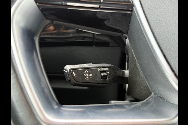 Audi e-tron e-tron 50 quattro Launch edition plus 71 kWh 2e Eigenaar|Navi|Pano|Trekhaak|Leder|Virtual Cockpit|Carplay|Cruise|N.A.P|APK tot 10-2027