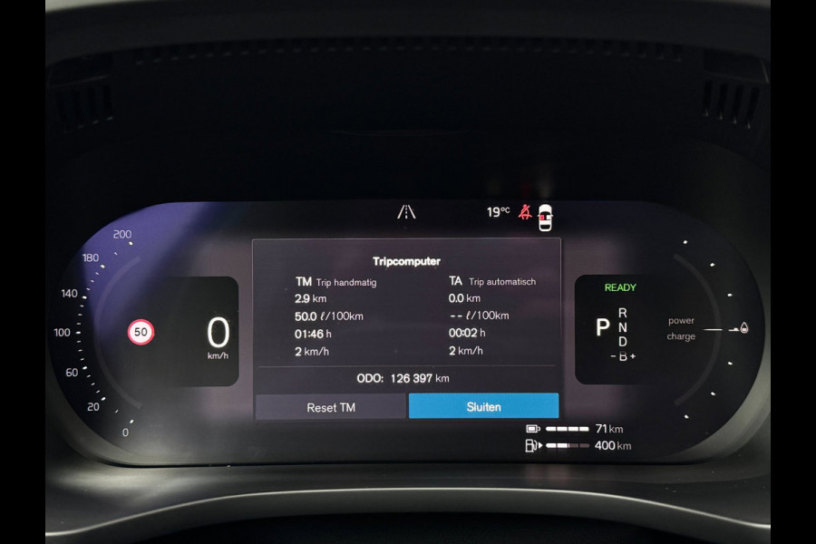 Volvo XC60 2.0 T6 Plug-in hybrid | Pano | Trekhaak | Long Range | Memory | 19 inch | Keyless | Camera | Stuurwiel verwarmd