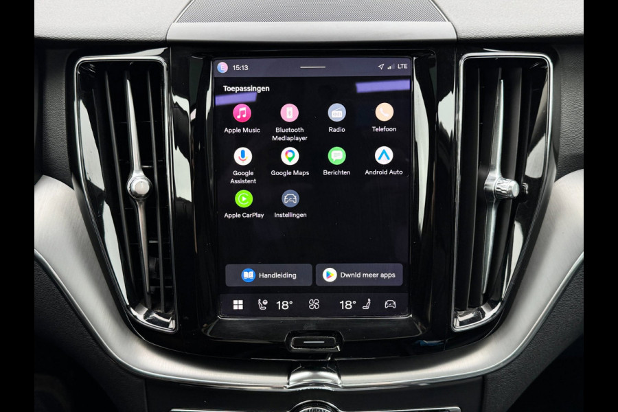 Volvo XC60 2.0 T6 Plug-in hybrid | Pano | Trekhaak | Long Range | Memory | 19 inch | Keyless | Camera | Stuurwiel verwarmd