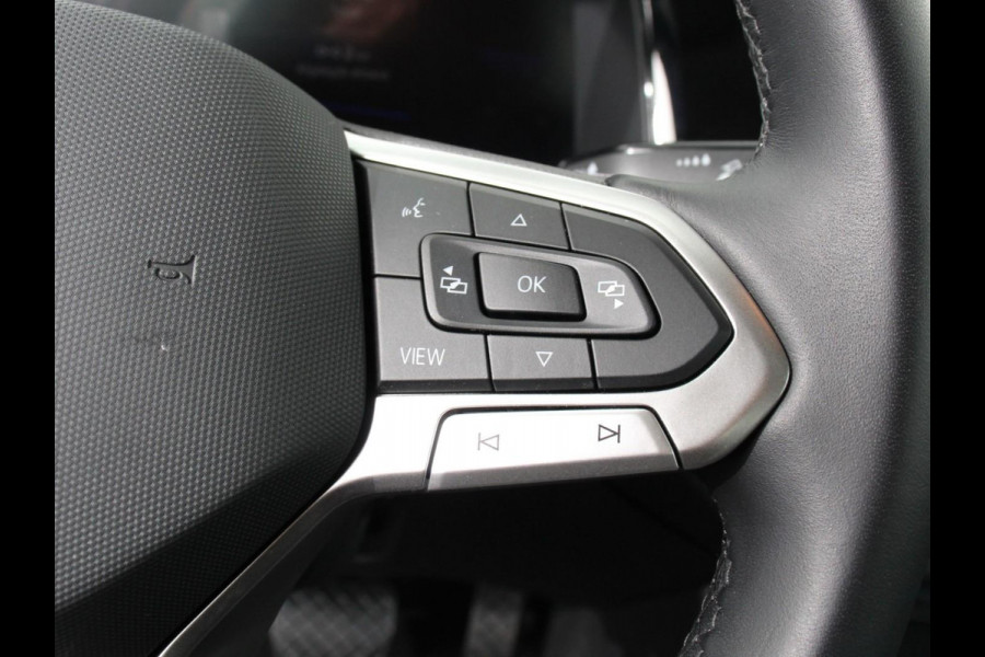 Volkswagen Polo 1.0 TSI Automaat Life Navigatie Apple Carplay/Android Auto Climate Control Digitale Cockpit Stoelverwarming Parkeer sensoren Adaptive Cruise Control Lichtmetalen Velgen