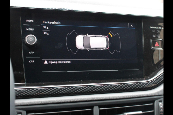 Volkswagen Polo 1.0 TSI Automaat Life Navigatie Apple Carplay/Android Auto Climate Control Digitale Cockpit Stoelverwarming Parkeer sensoren Adaptive Cruise Control Lichtmetalen Velgen