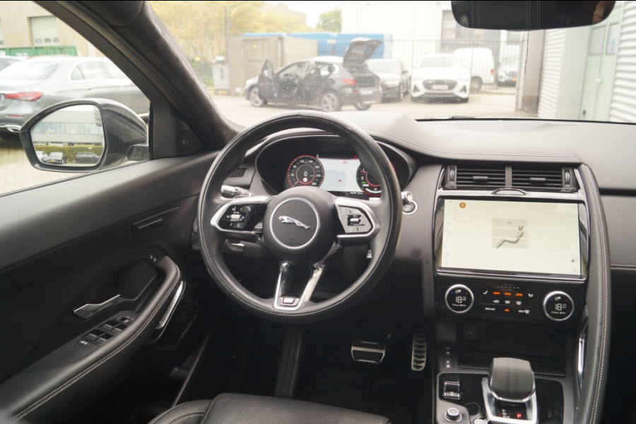 Jaguar E-Pace 1.5 P300e AWD R-Dynamic HSE -LEER-PANO-CAM-ECC-