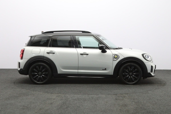 MINI Countryman 1.5 Cooper S E ALL4 220 PK MINI Yours PHEV, Leder, Cruise Control, Stoelverwarming