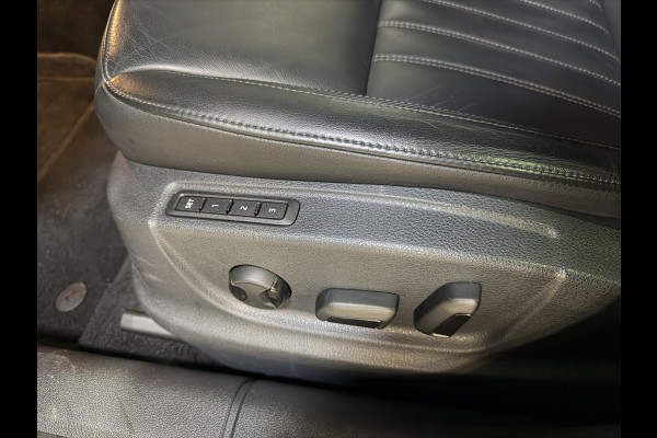 Škoda Octavia Combi 2.0 TSI 191PK Style Business | Leder | Adaptive cruise | Afn. trekhaak | Camera | Carplay | Dealer onderhouden