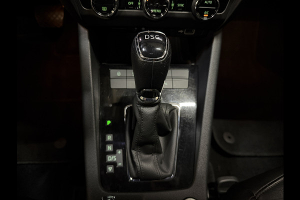 Škoda Octavia Combi 2.0 TSI 191PK Style Business | Leder | Adaptive cruise | Afn. trekhaak | Camera | Carplay | Dealer onderhouden
