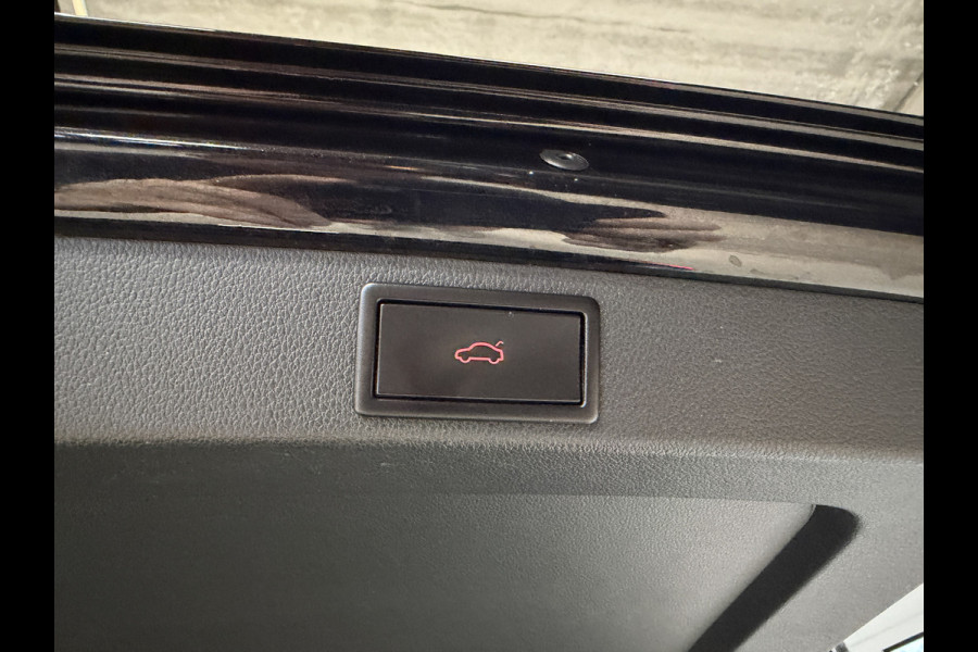 Škoda Octavia Combi 2.0 TSI 191PK Style Business | Leder | Adaptive cruise | Afn. trekhaak | Camera | Carplay | Dealer onderhouden