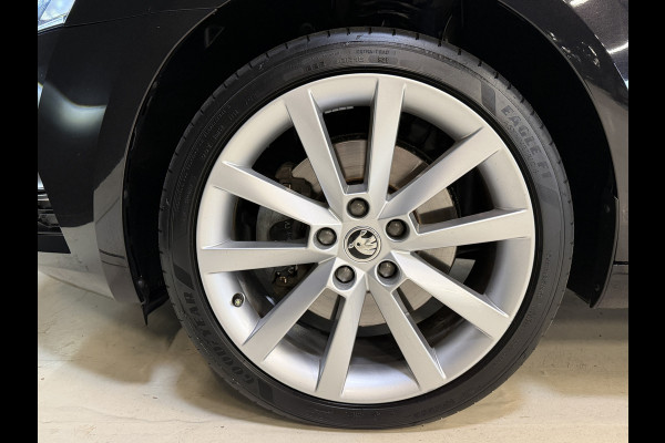Škoda Octavia Combi 2.0 TSI 191PK Style Business | Leder | Adaptive cruise | Afn. trekhaak | Camera | Carplay | Dealer onderhouden