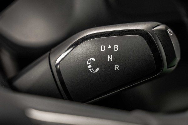 Volkswagen ID. Buzz Cargo 79KWH | WLPT 445 | IQ Light| 360° Camera | Carplay | PDC | Zijschuifdeur L+R |