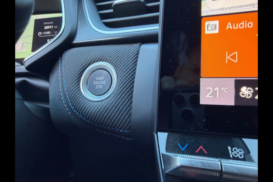 Renault Captur 1.6 E-Tech full hybrid 145 esprit Alpine Harman/Kardon Sound / 360 camera / Elektr voorst / WinterPack