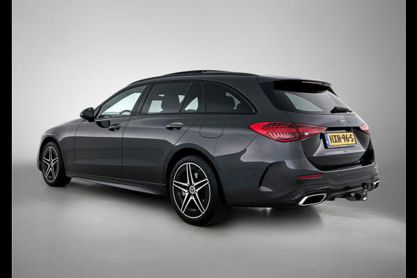 Mercedes-Benz C-Klasse Estate 300 e AMG Line | AMG-LIne In en exterieru | Sfeefverlichting | Stoe verwarming + Koeling | Trekhaak | Pano- Schuif kanteldak | Inclusief 24 maanden Mercedes-Benz Certified garantie voor Europa.
