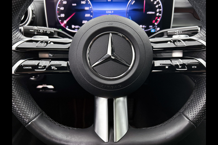 Mercedes-Benz C-Klasse Estate 300 e AMG Line | AMG-LIne In en exterieru | Sfeefverlichting | Stoe verwarming + Koeling | Trekhaak | Pano- Schuif kanteldak | Inclusief 24 maanden Mercedes-Benz Certified garantie voor Europa.