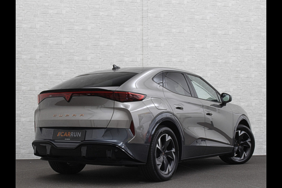 CUPRA Tavascan 286pk NIEUW & RUIM 3000,= VOORDEEL! | 77 kWh | Nieuw! | Winter-Pack | Warmtepomp | Verlengde Fabrieksgarantie | 7x Op Voorraad | 3-Zone Clima | Verwarmde Voorruit | Keyless-Entry | Sfeerverlichting | Stoelverwarming | Carplay | Stuurverwarming | Getint Glas | 19 inch | Lane-Assist | Camera | Draadloos Laden |