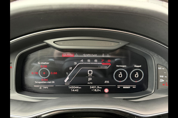 Audi RS Q8 4.0 TFSI RS Q8 quattro | Akrapovic | RS Dynamic | Panoramdak | Bang & Olufsen Advanced | Head-Up | 3D Camera |