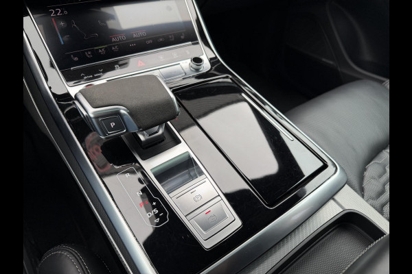 Audi RS Q8 4.0 TFSI RS Q8 quattro | Akrapovic | RS Dynamic | Panoramdak | Bang & Olufsen Advanced | Head-Up | 3D Camera |