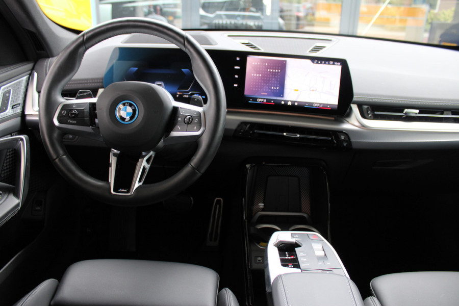 BMW X1 xDrive30e M Sportpakket | H&K | Driving Assistant Professional | Elek. Trekhaak