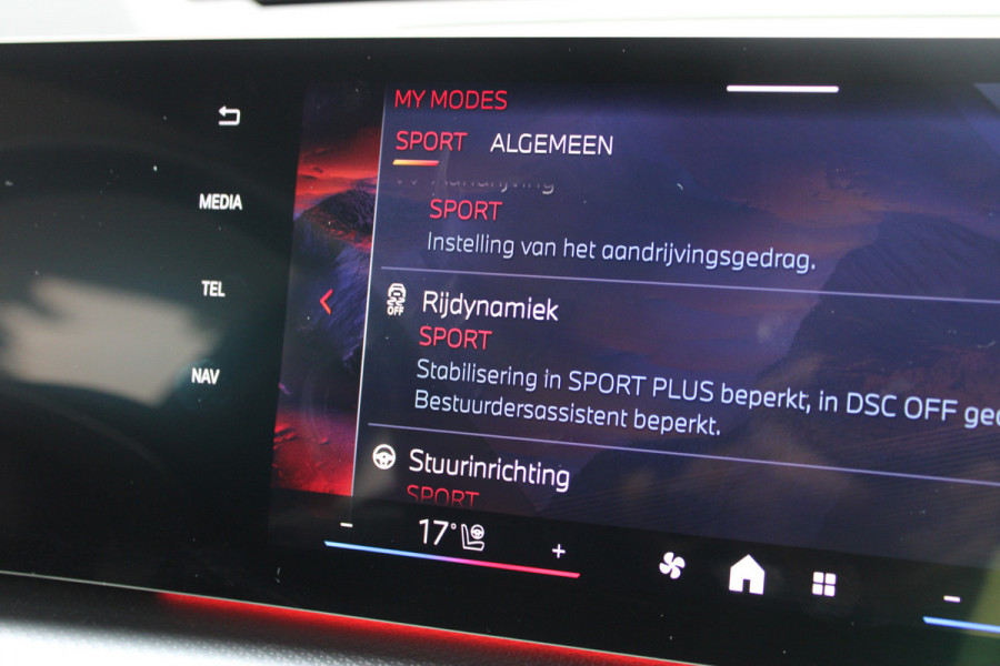 BMW X1 xDrive30e M Sportpakket | H&K | Driving Assistant Professional | Elek. Trekhaak