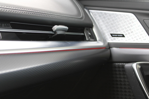 BMW X1 xDrive30e M Sportpakket | H&K | Driving Assistant Professional | Elek. Trekhaak