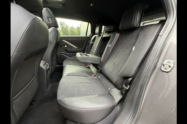 Opel Astra Sports Tourer 1.2T 130 GS | AGR stoelen | Ultimate Pakket | Elec. Panoramadak | CarPlay | Winterpack | AGR | 360 camera |