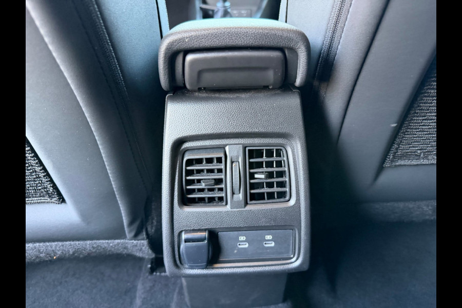 Renault Captur TCe 90 Techno CarPlay / Camera / Parkeersensoren