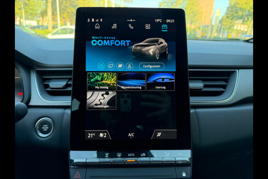 Renault Captur TCe 90 Techno CarPlay / Camera / Parkeersensoren